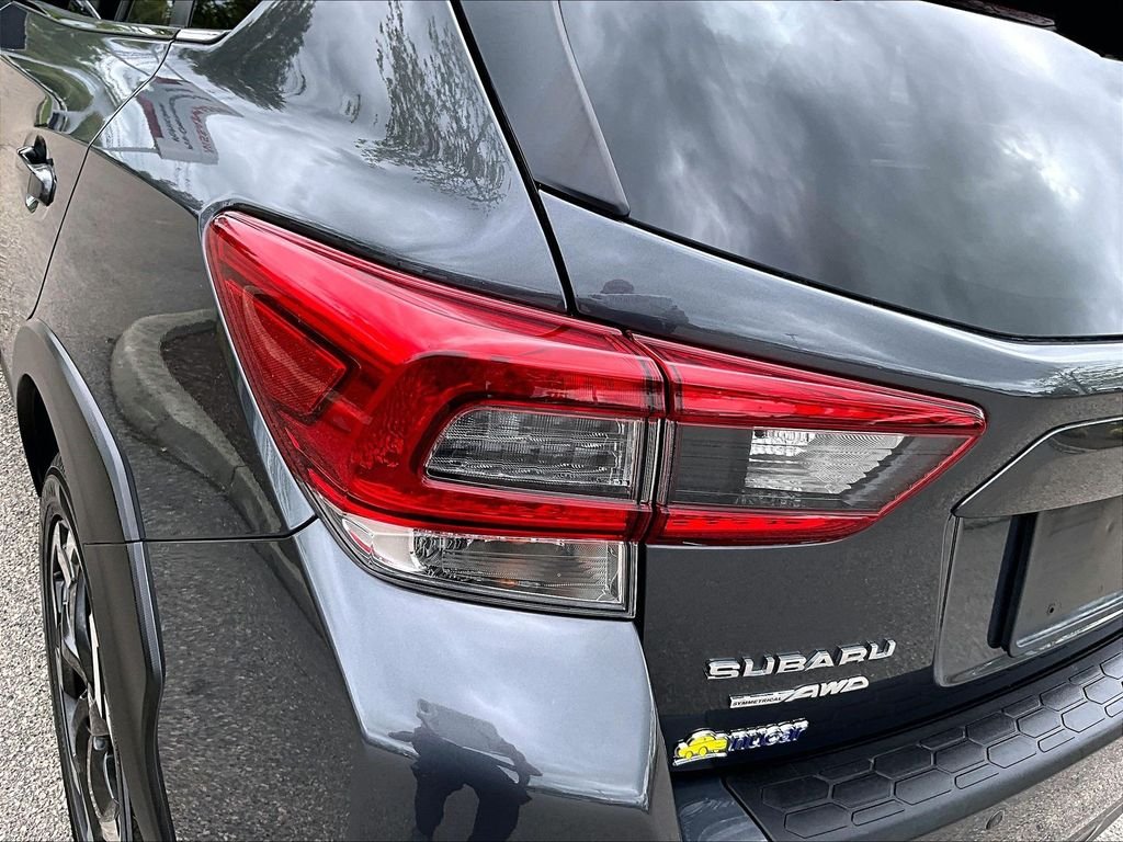 Used 2022 Gray Subaru Limited image 33