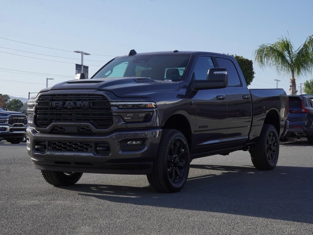 New 2026 Granite Crystal Metallic Clear-Coat Exterior Paint RAM Laramie image 7