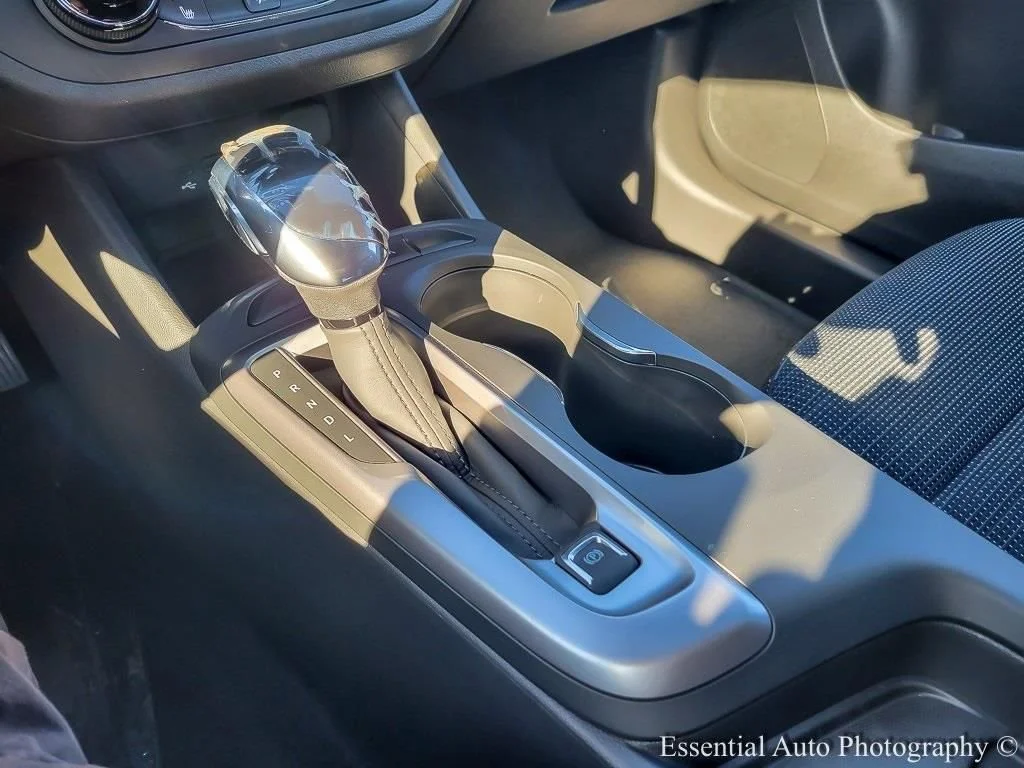 New 2026 Ocean Blue Metallic Buick Preferred image 18