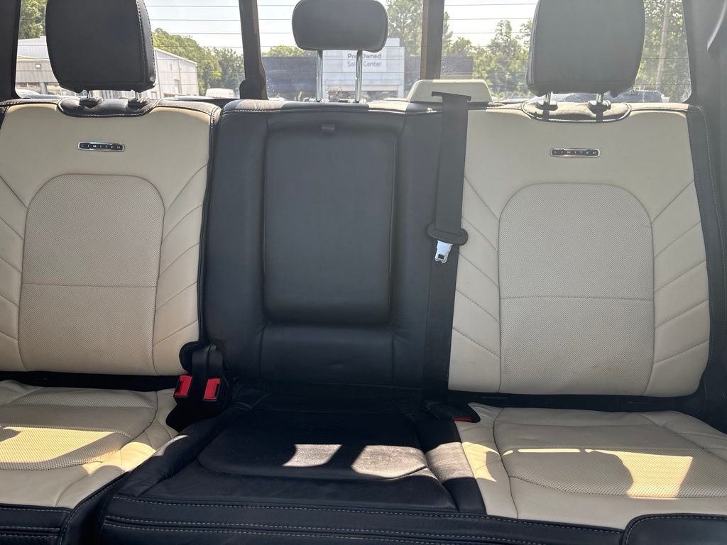 Used 2021 White Ford Limited image 12