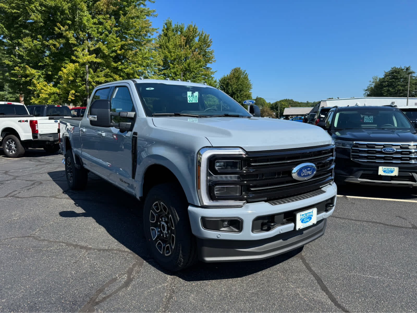 New 2026 Glacier Gray Metallic Tri-Coat Ford Platinum image 8