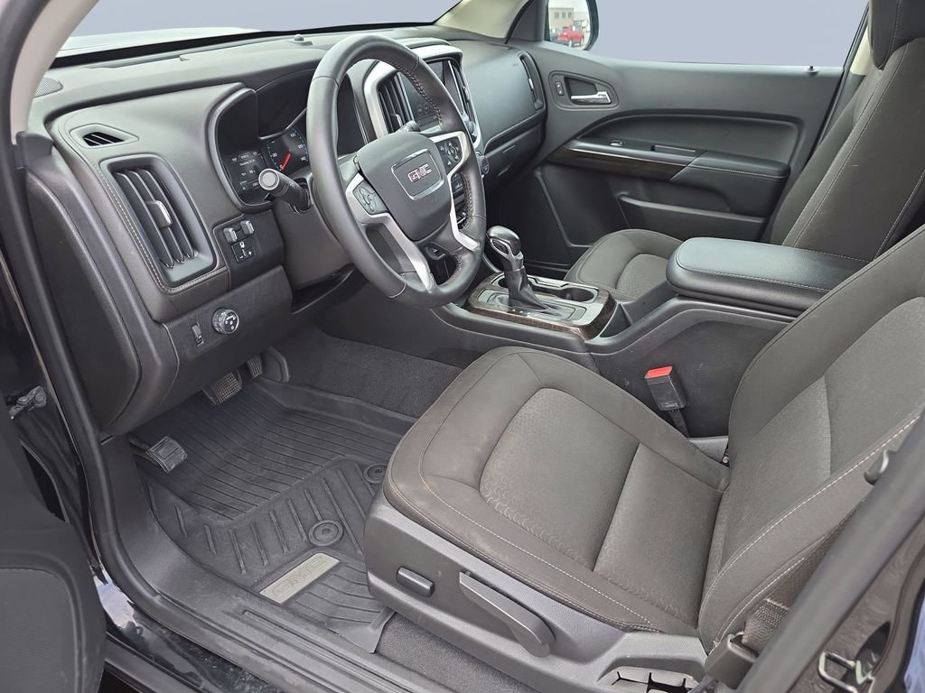 Used 2022 Onyx Black GMC Elevation image 10