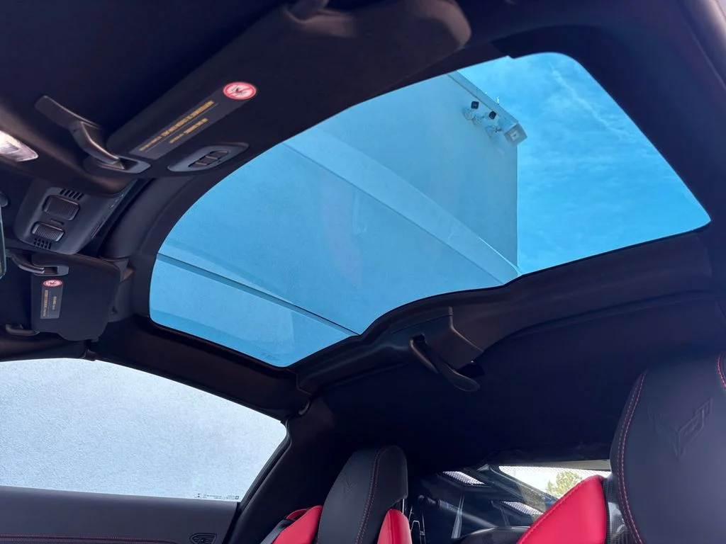 Used 2023 White Chevrolet Stingray image 21