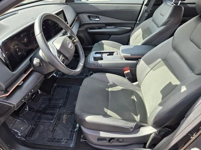 Used 2024 Black Nissan ENGAGE e-4ORCE image 10