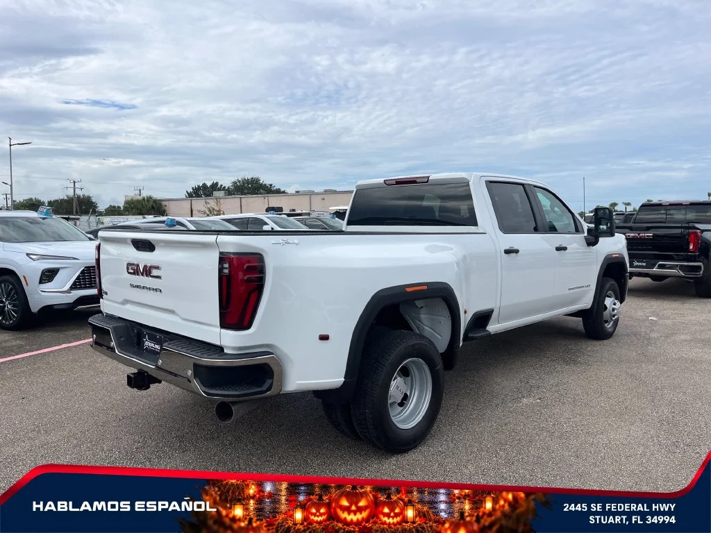 New 2026 Summit White GMC Pro DRW image 7