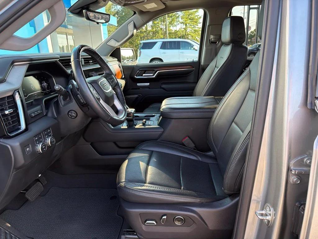 Used 2024 Sterling Metallic GMC Denali image 32