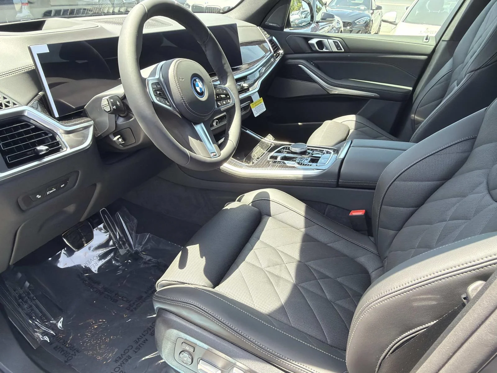 New 2026 Dravit Grey Metallic BMW xDrive50e image 14