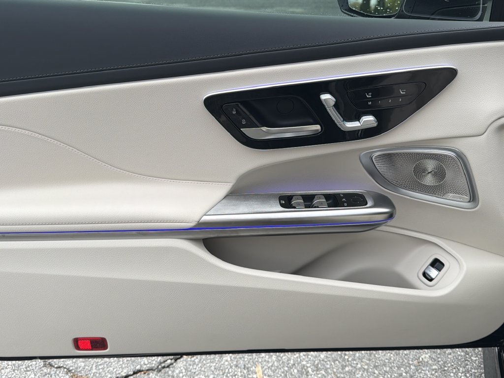 New 2026 Obsidian Black Metallic Mercedes-Benz CLE 300 image 48