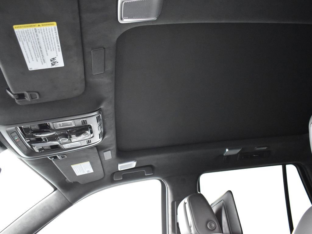 2025 CADILLAC ESCALADE - Image 23