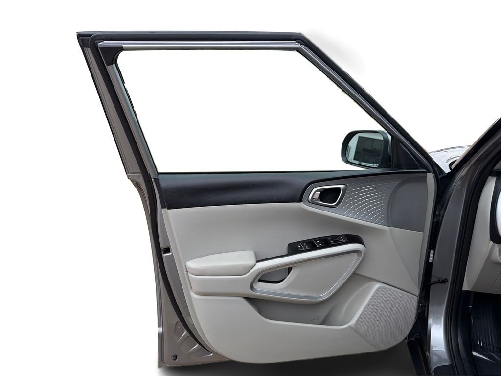 Used 2023 Steel Gray Kia LX image 20
