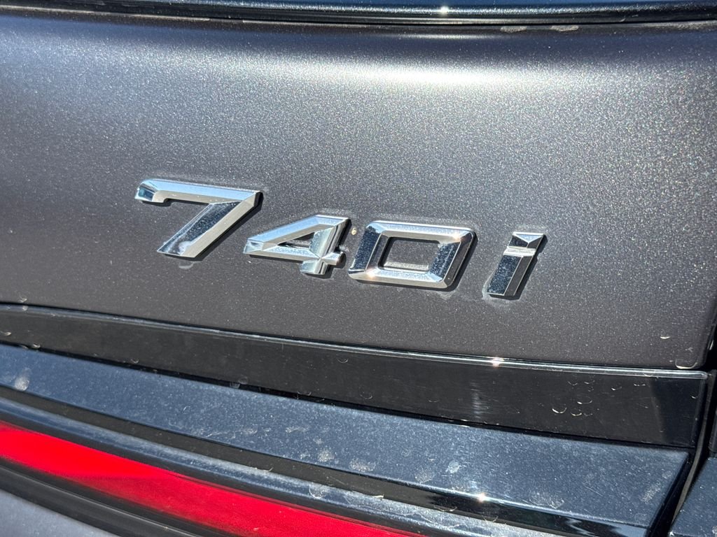 2026 BMW 7 Series 740i - Photo 11