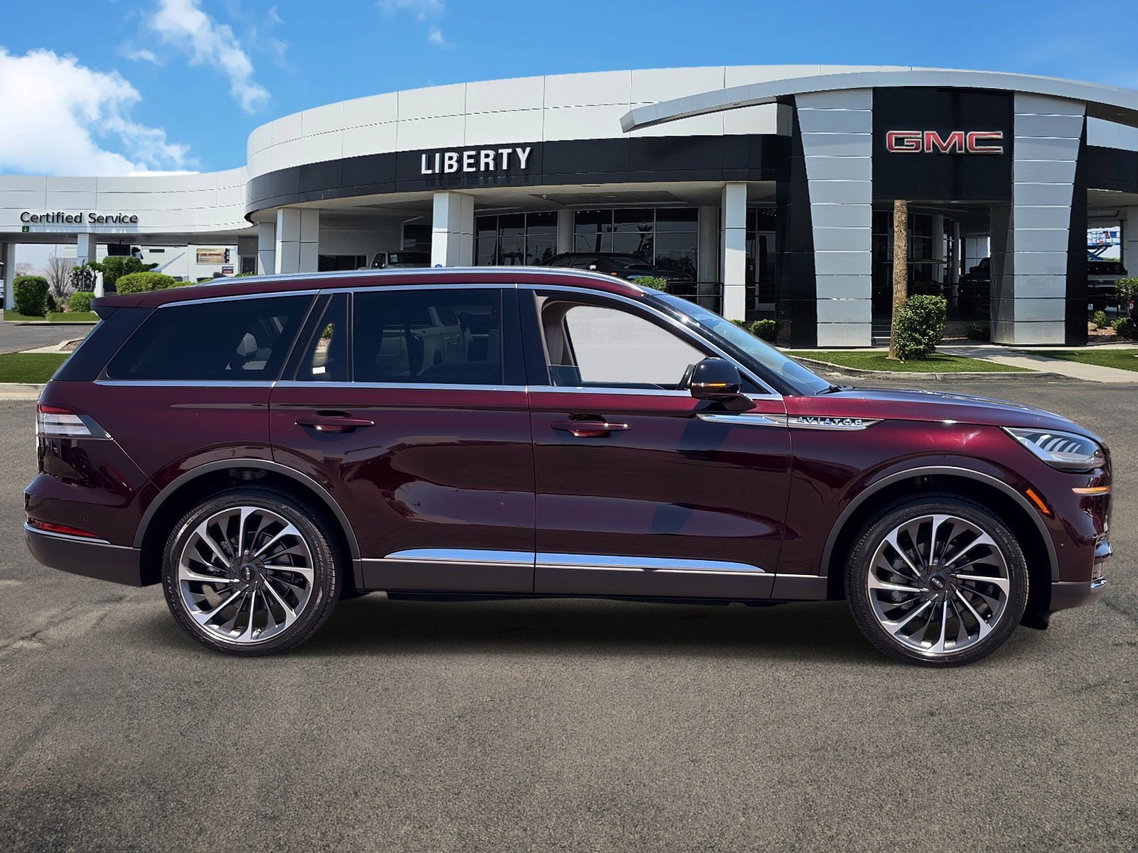 5LM5J7XC0PGL10185