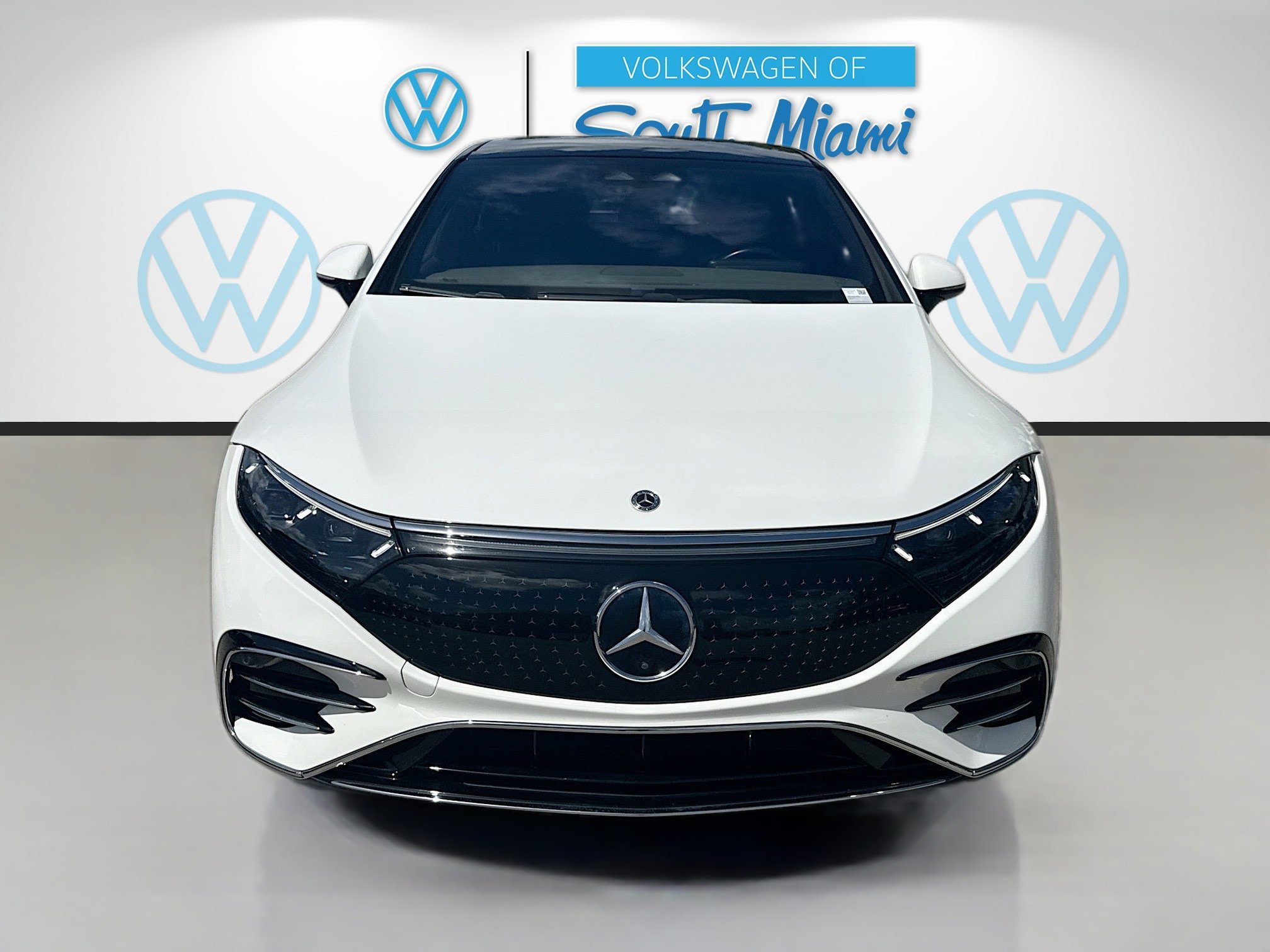Used 2022 Mercedes-Benz EQS Base with VIN W1KCG2DB9NA015197 for sale in Miami, FL
