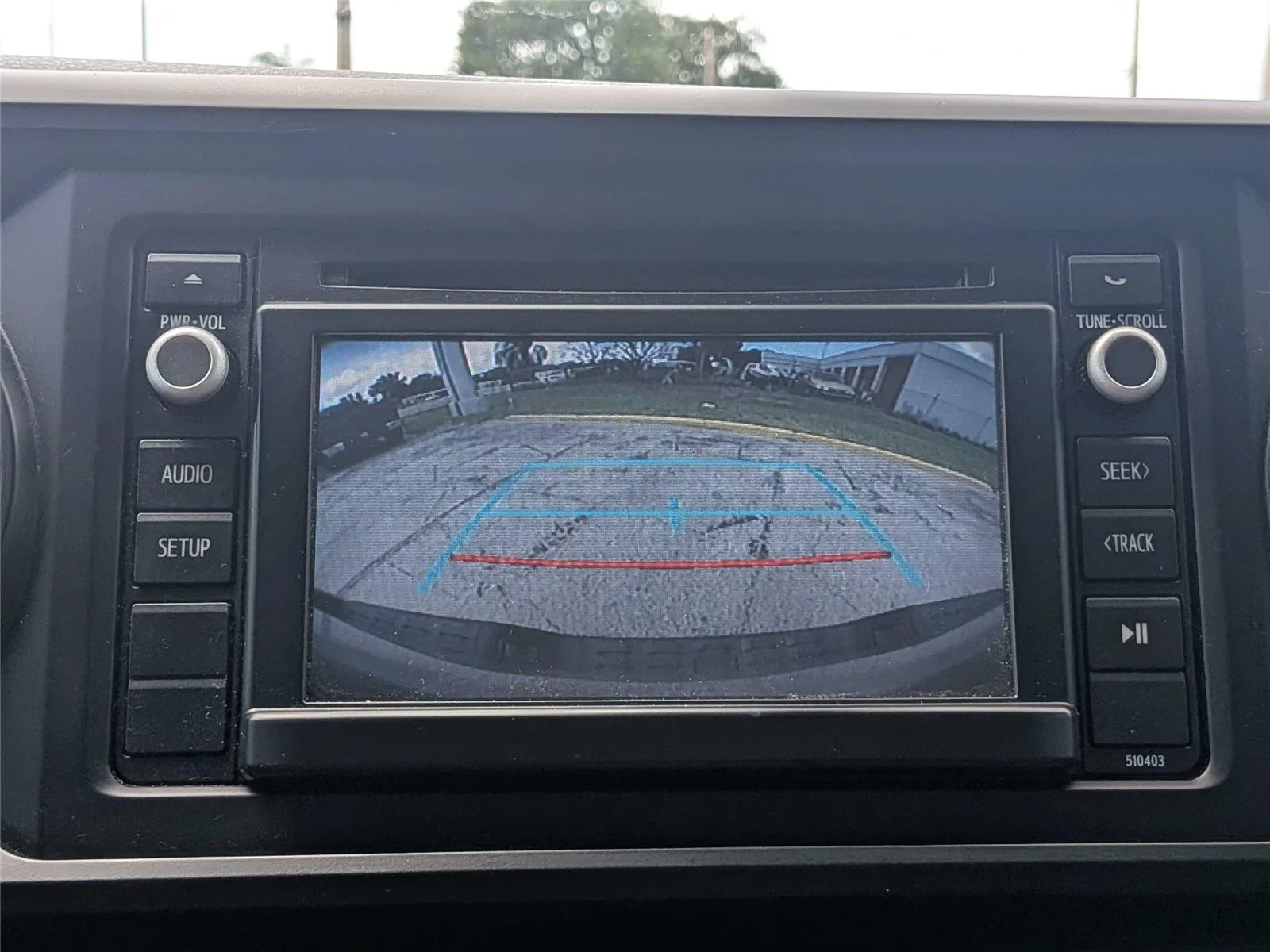 Used 2019 Silver Toyota SR image 18