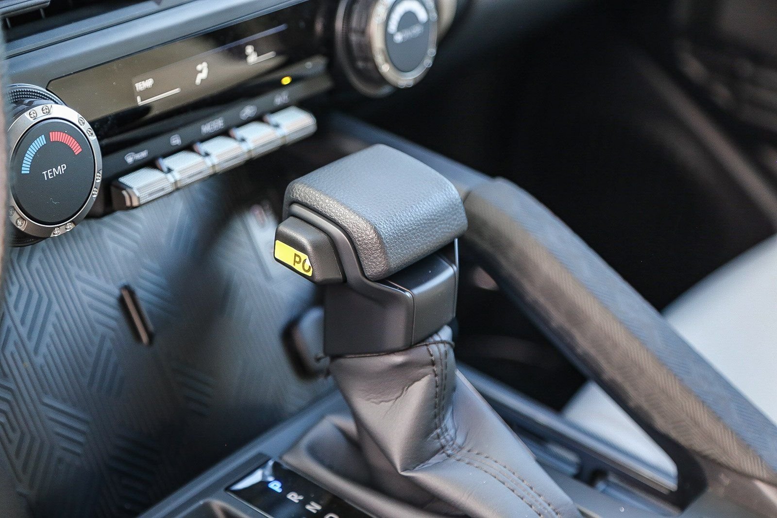 2026 Toyota Tacoma SR5 - Photo 19