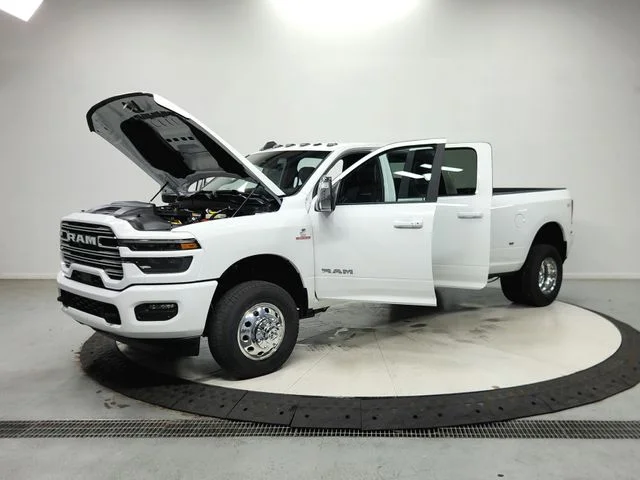 New 2026 Bright White Clear-Coat Exterior Paint RAM Laramie image 12