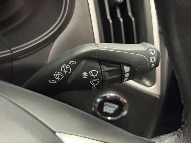 Used 2024 Silver Ford SEL image 15