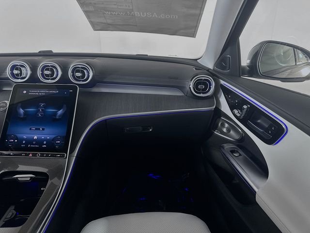 New 2026 MANUFAKTUR Alpine Grey Mercedes-Benz C 300 image 24