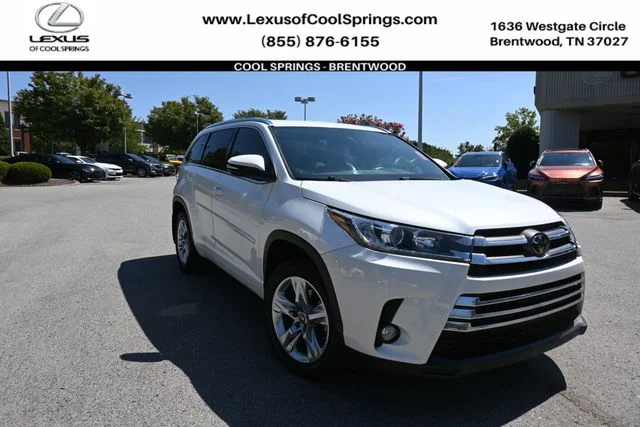 Pre-Owned 2017 Toyota Highlander Limited