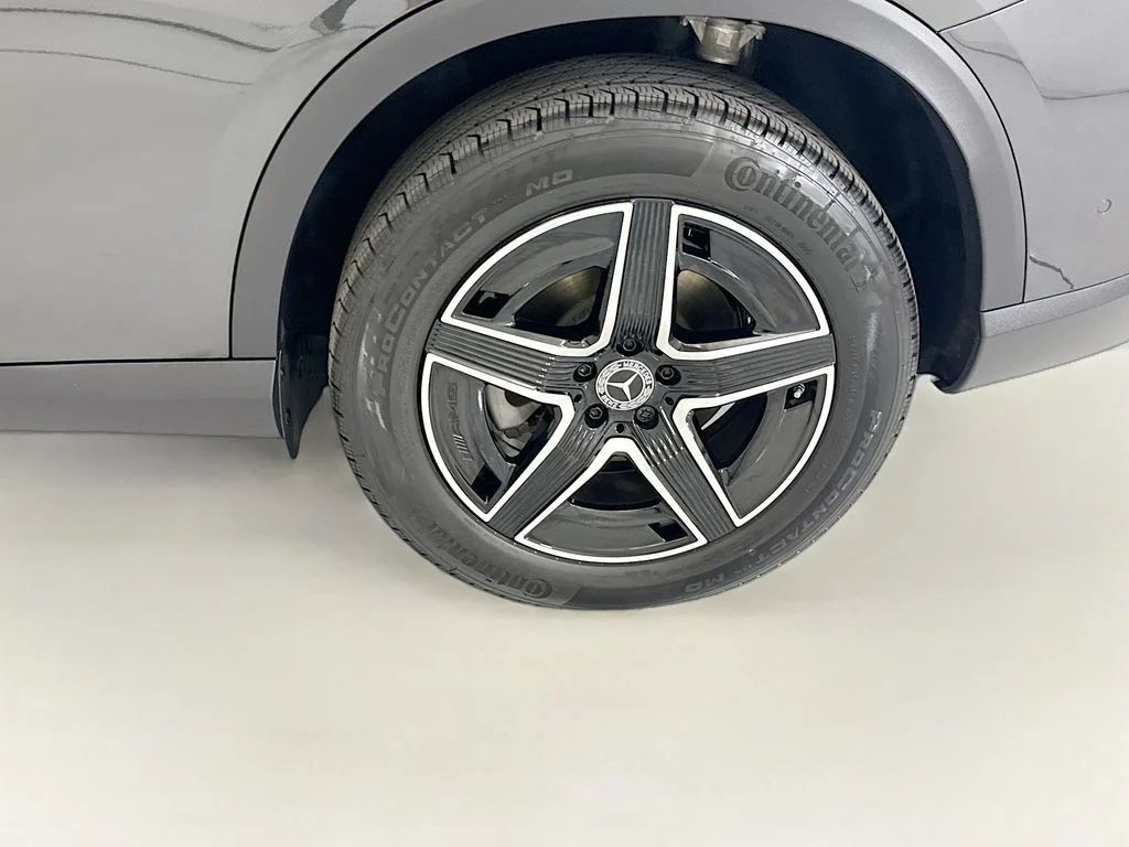 Certified Used 2026 Gray Mercedes-Benz GLC 300 image 30