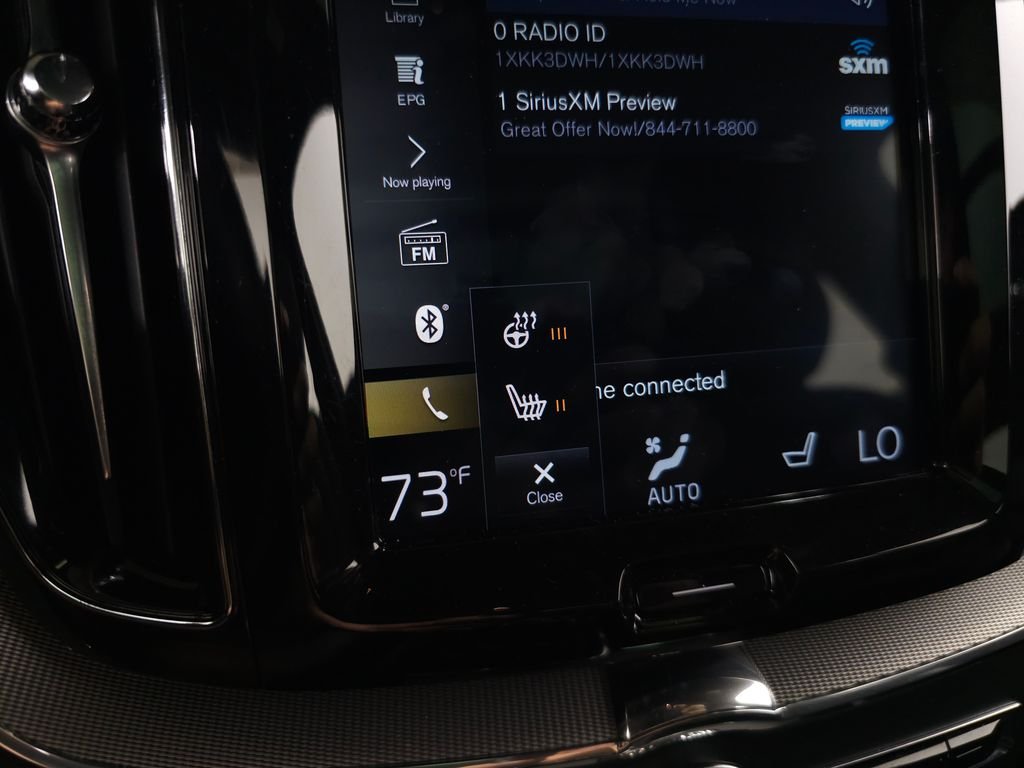 Used 2019 Osmium Gray Metallic Volvo T6 R-Design image 25