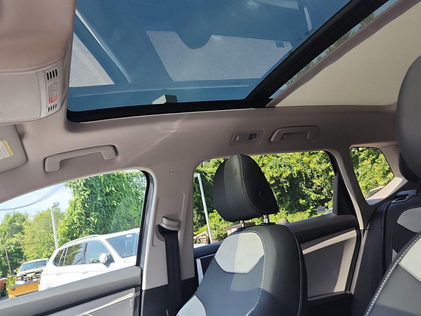 New 2026 Platinum Gray Metallic Volkswagen SEL image 20