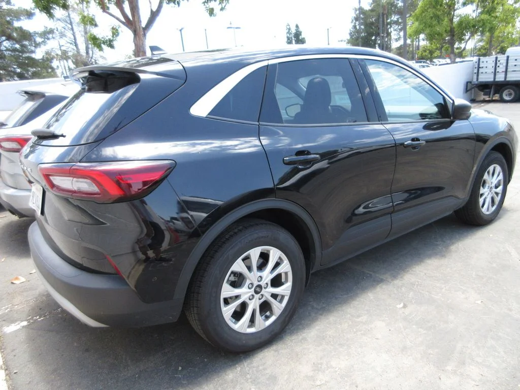 Certified Used 2024 Black Metallic Ford Active image 3