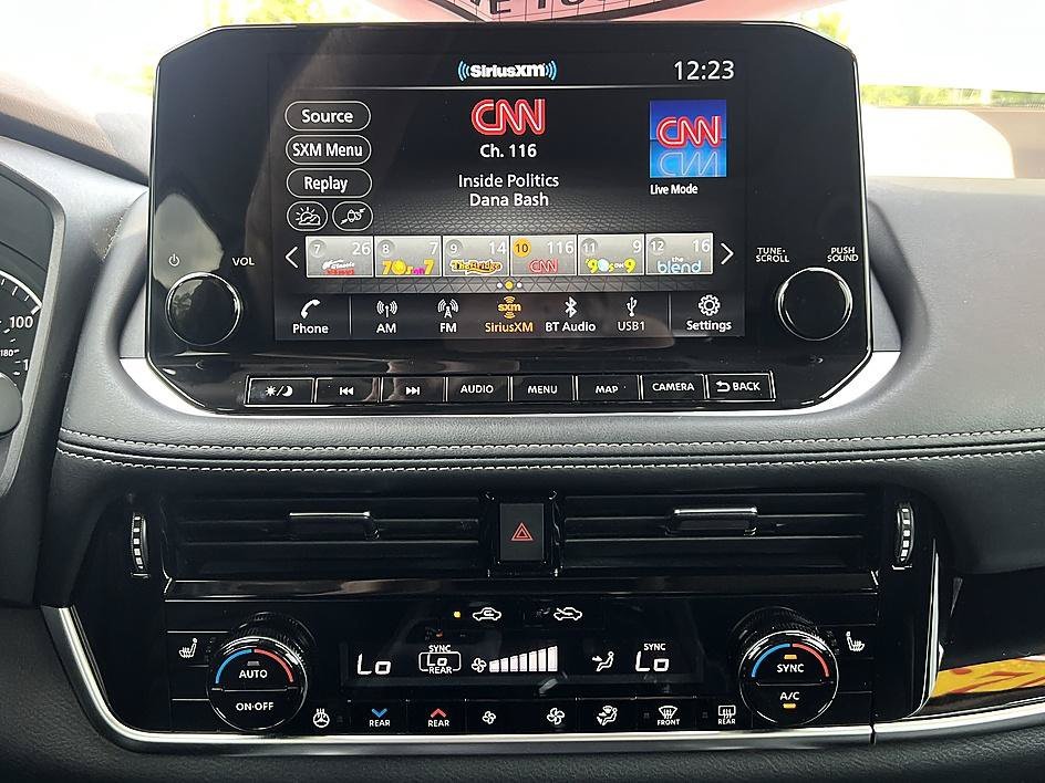 Used 2023 Scarlet Ember Tintcoat Nissan SL image 25