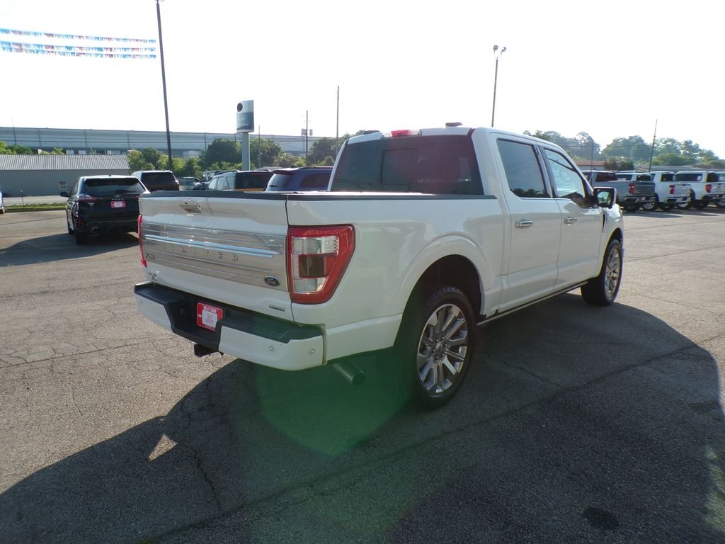 Used 2022 White Metallic Ford Limited image 7