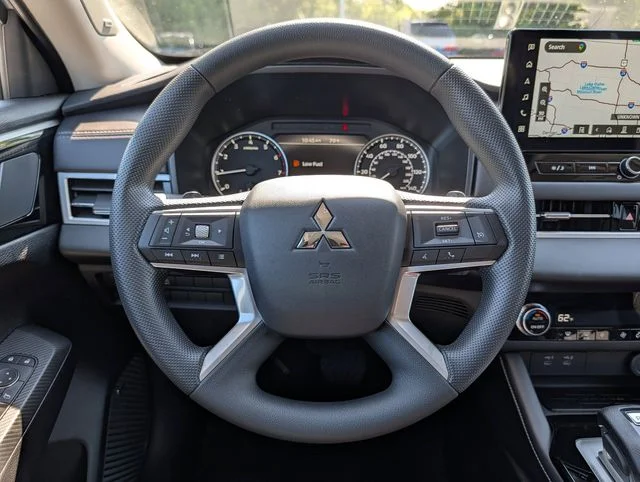New 2026 White Diamond Mitsubishi ES image 8