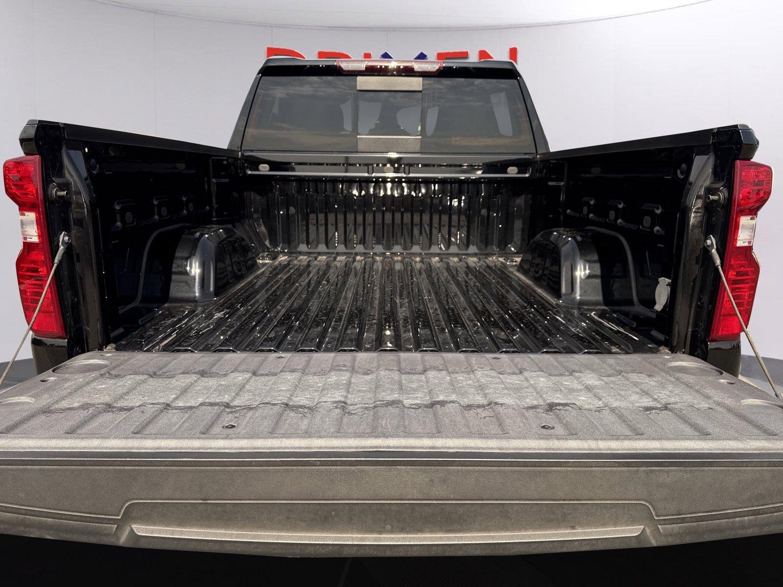 Used 2024 Black Chevrolet LT image 29