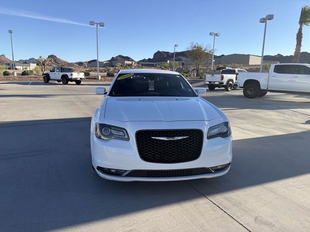 Used 2020 Chrysler 300 S with VIN 2C3CCABG1LH164267 for sale in Lake Havasu City, AZ