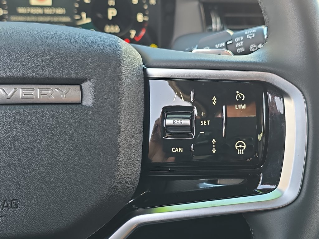 Used 2025 Gray Land Rover SE image 18
