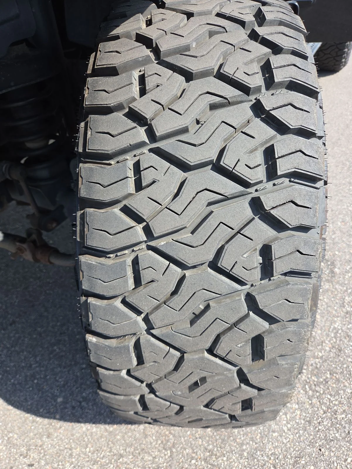 Used 2016 Black Clearcoat Jeep Unlimited Sahara image 28