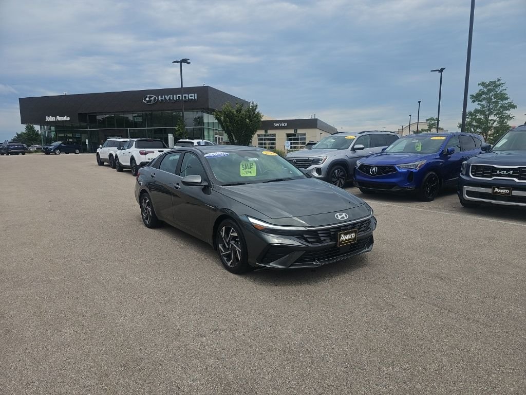 2024 Hyundai Elantra SEL - Photo 7