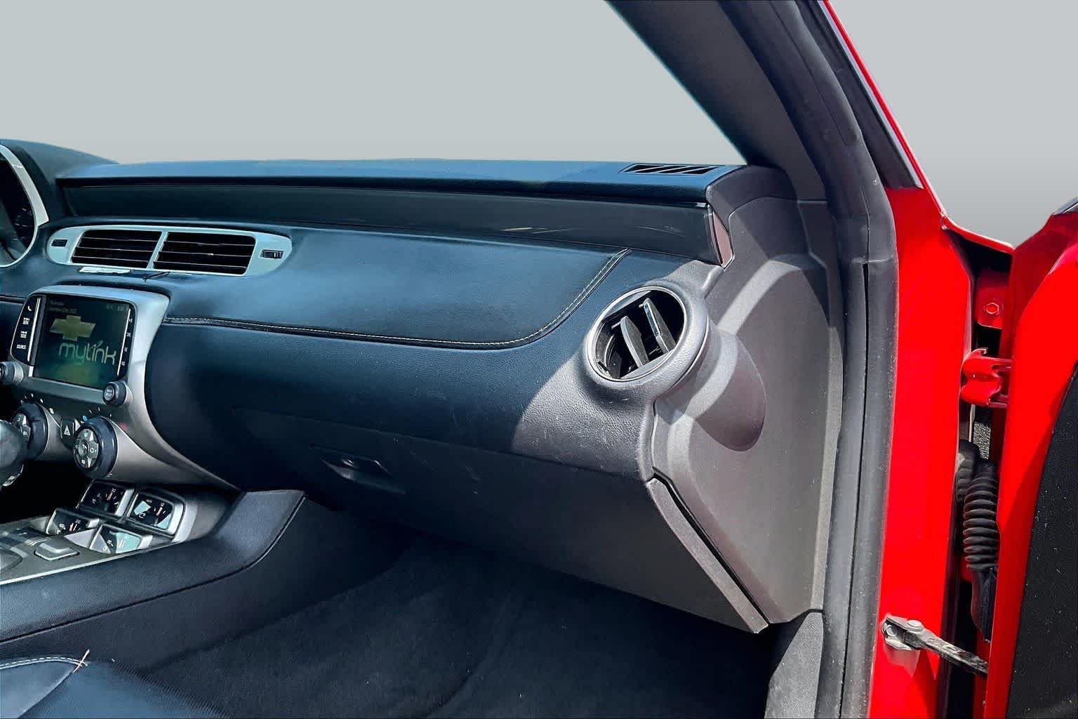 Used 2014 Red Hot Chevrolet LT image 12