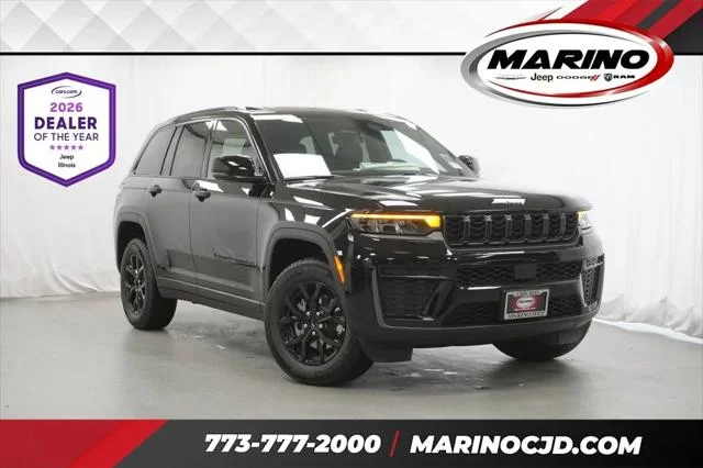 New 2026 Diamond Black Crystal Pearl-Coat Exterior Paint Jeep Laredo image 1