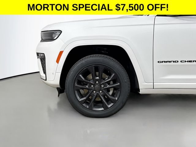 New 2026 Bright White Clear-Coat Exterior Paint Jeep Limited Reserve image 33