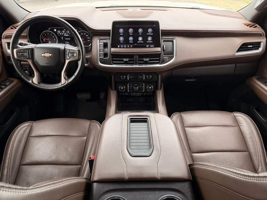 Used 2021 Pearl Chevrolet High Country image 14