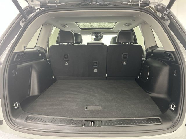 Used 2023 Silver Zynith Jeep 4X4 image 3