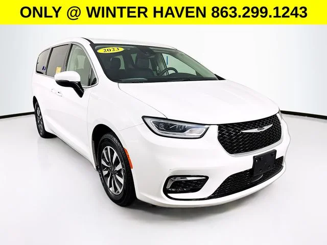 2023 Chrysler Pacifica Hybrid
