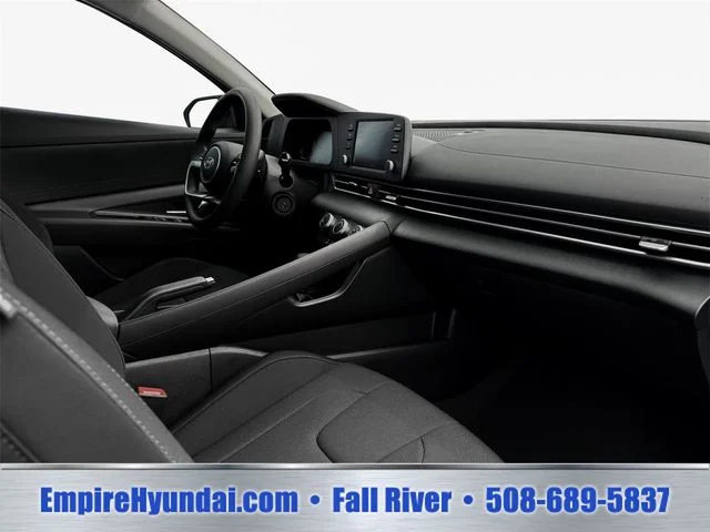 2025 Hyundai Elantra SE - Photo 15