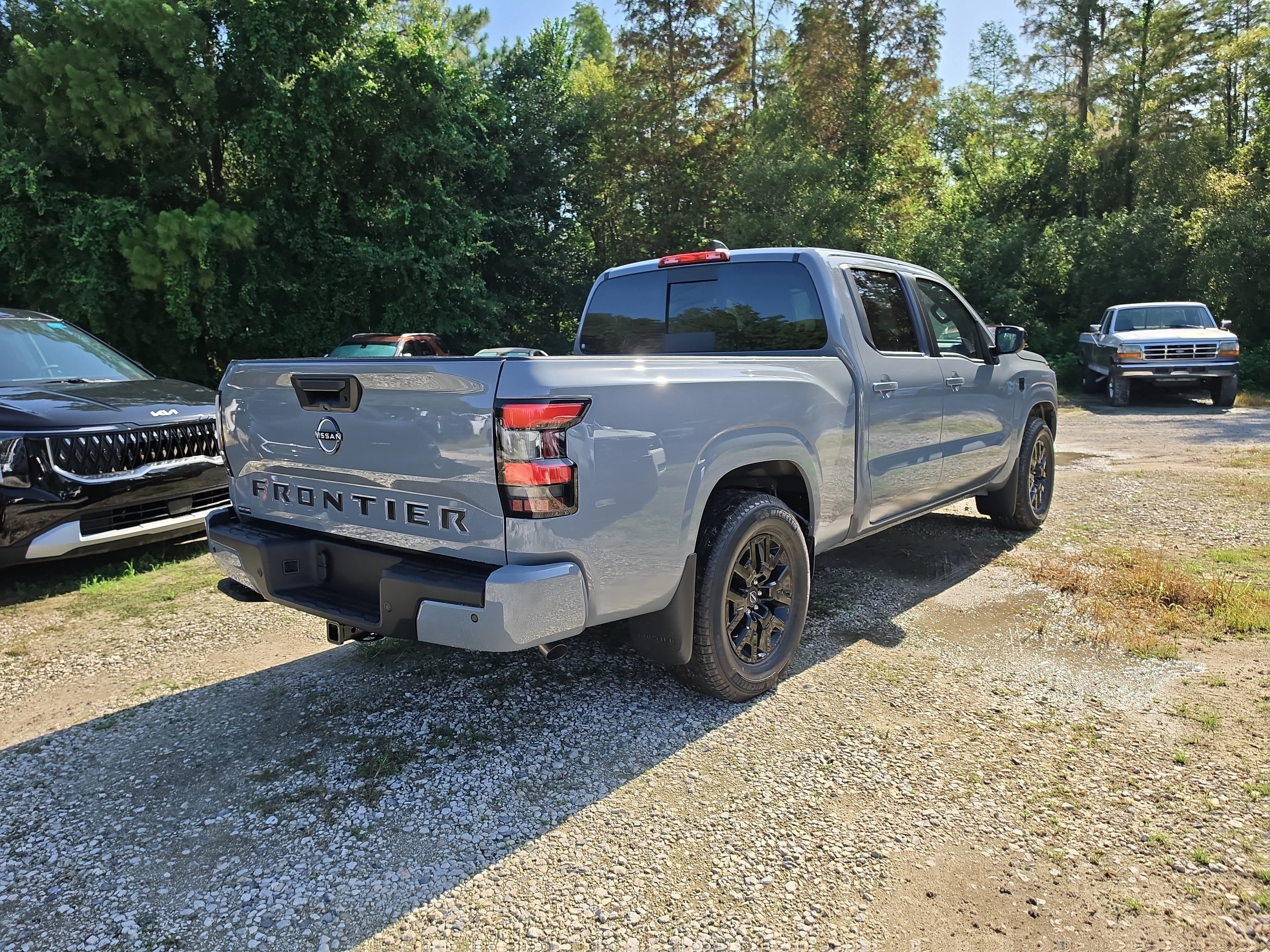 New 2026 Boulder Gray Pearl Nissan Crew Cab SV Long Bed image 8
