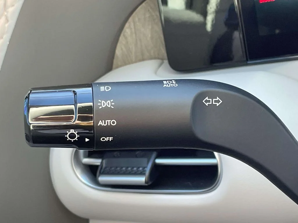 New 2026 White Hyundai SE image 21
