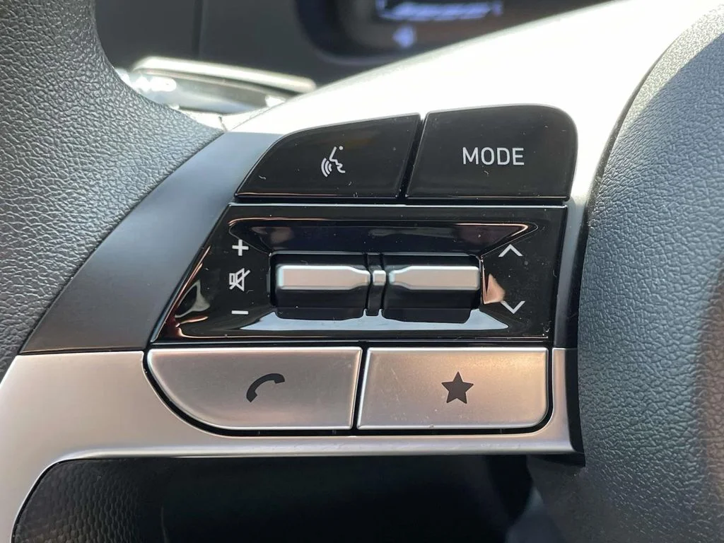 New 2026 Gray Hyundai SE image 19