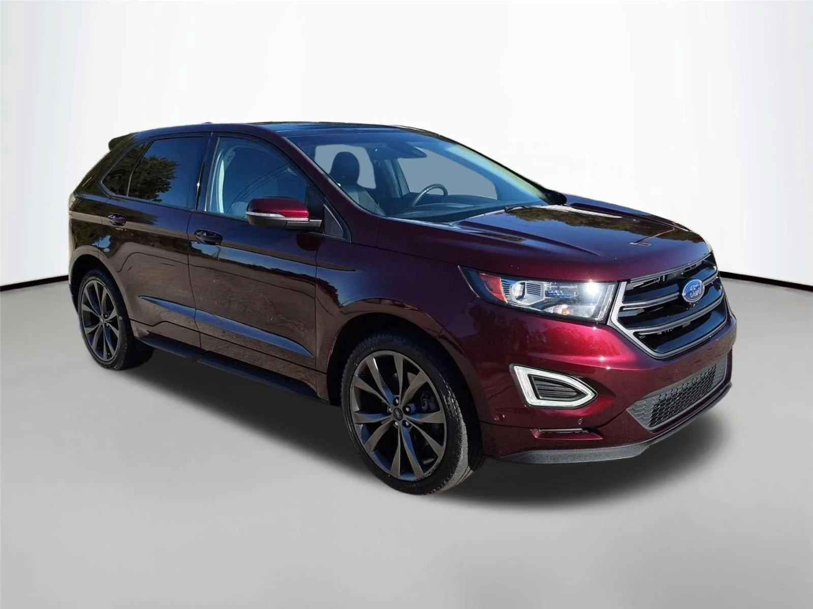 Used 2018 Burgundy Velvet Metallic Tinted Clearcoat Ford Sport image 7