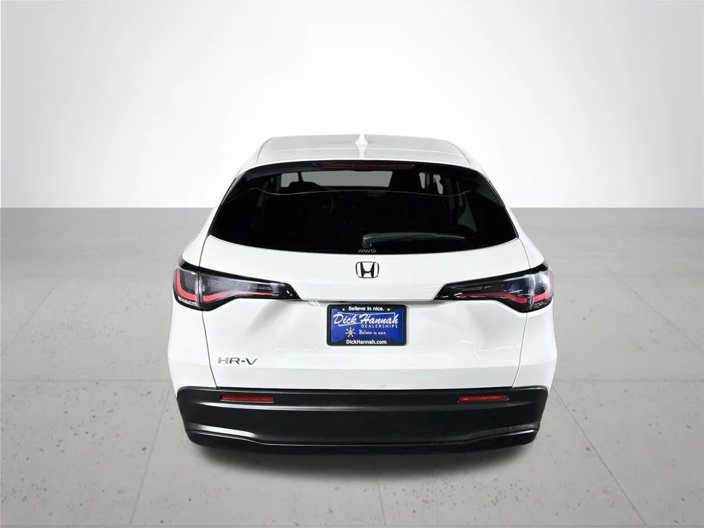 Used 2026 White Honda LX image 7