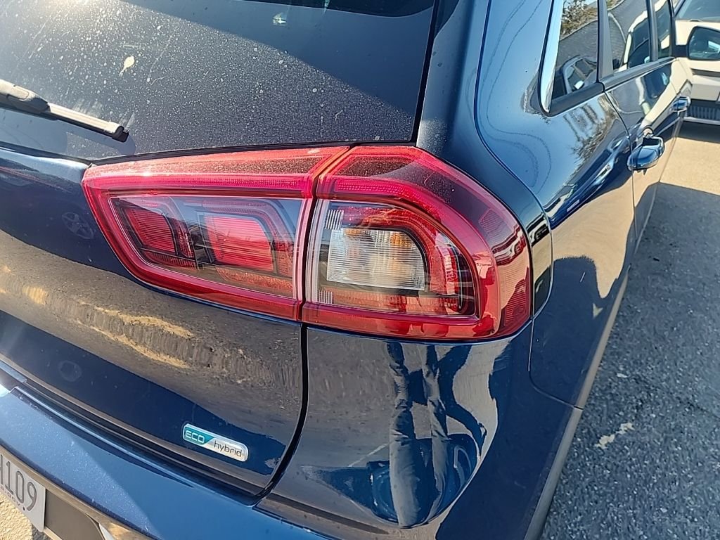 Used 2019 Blue Kia LX image 14