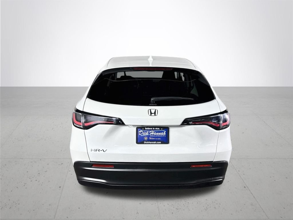 Used 2026 White Honda LX image 7