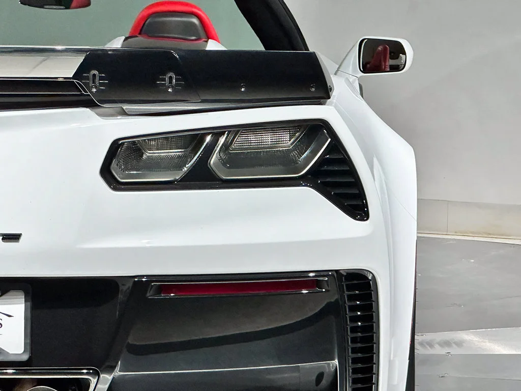 Used 2016 Arctic White Chevrolet Z06 3LZ image 11